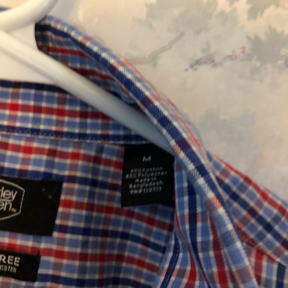 Berkeley and Jensen men’s button up shirt. Medium - Picture 4 of 6